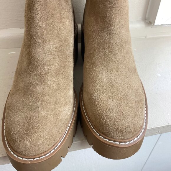 Dolce Vita Suede Lug Sole Heel Boots in Mushroom Size 6.5 - Picture 7 of 15
